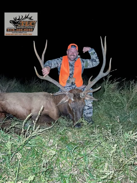 Kentucky Elk customer harvest photo from TLC Outfitters